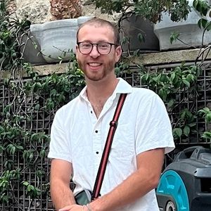 Meet your Posher, Blake